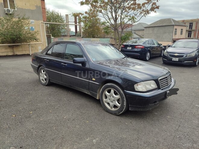 Mercedes C 180 1999, 328,000 km - 1.8 l - Bakı
