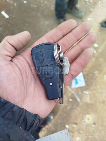 Mercedes C 180 1997, 500,000 km - 1.8 l - Bakı