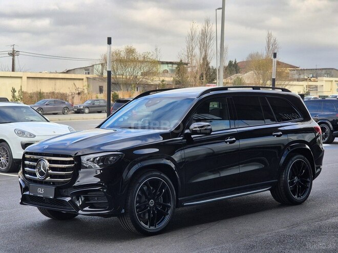Mercedes GLS 450 4MATIC-2