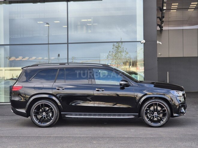 Mercedes GLS 450 4MATIC-6