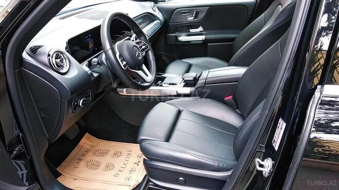 Mercedes GLB 250 4MATIC 2020, 27,000 km - 2.0 l - Bakı