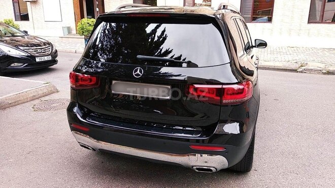 Mercedes GLB 250 4MATIC 2020, 27,000 km - 2.0 l - Bakı