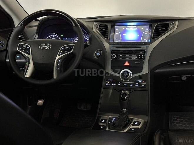 Hyundai Grandeur 2015, 172,000 km - 2.2 л - Bakı