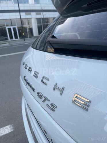 Porsche Cayenne-7