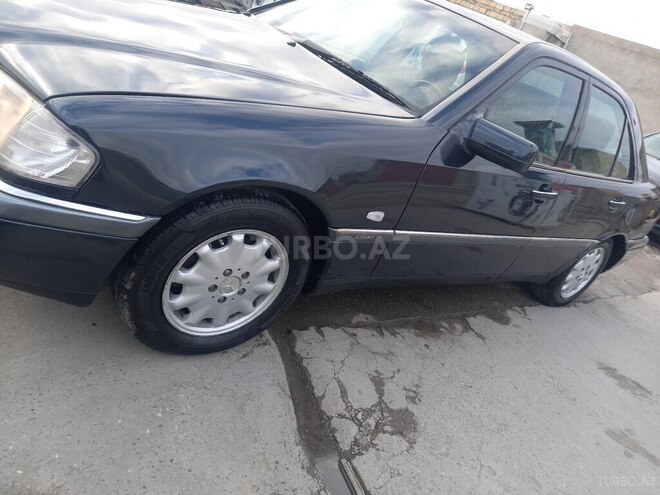 Mercedes C 200 1995, 313,000 km - 2.0 l - Bakı