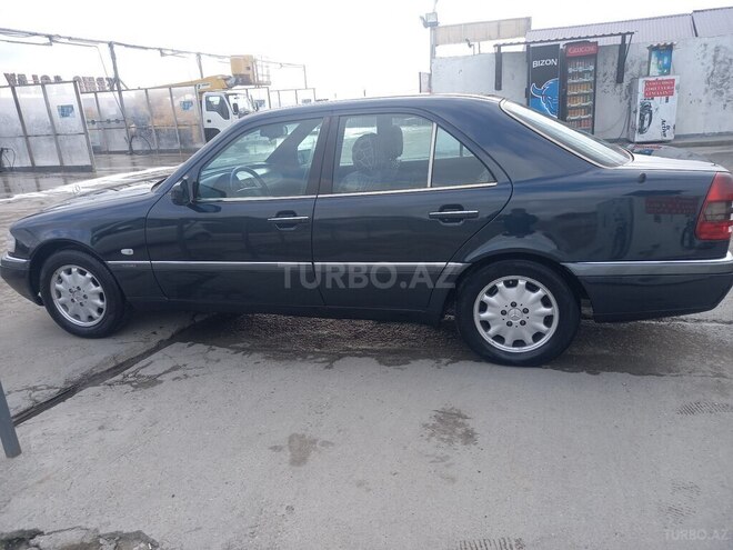 Mercedes C 200 1995, 313,000 km - 2.0 l - Bakı