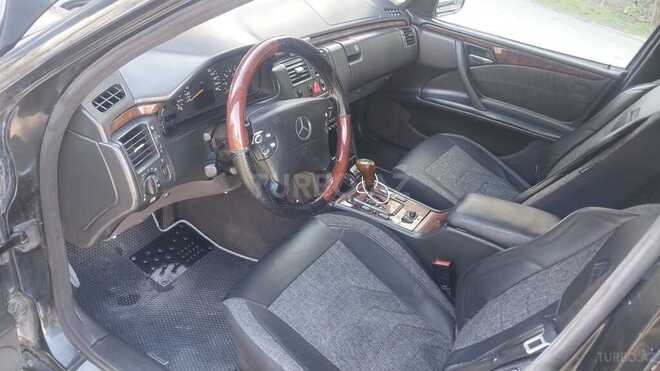 Mercedes E 240 2000, 325,000 km - 2.6 l - Bakı
