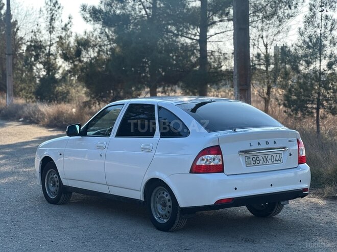 LADA (VAZ) Priora 2015, 150,000 km - 1.6 л - Salyan