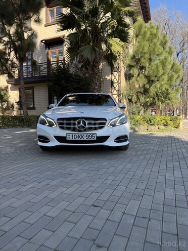 Mercedes E 220 d 2014, 320,121 km - 2.2 l - Masallı
