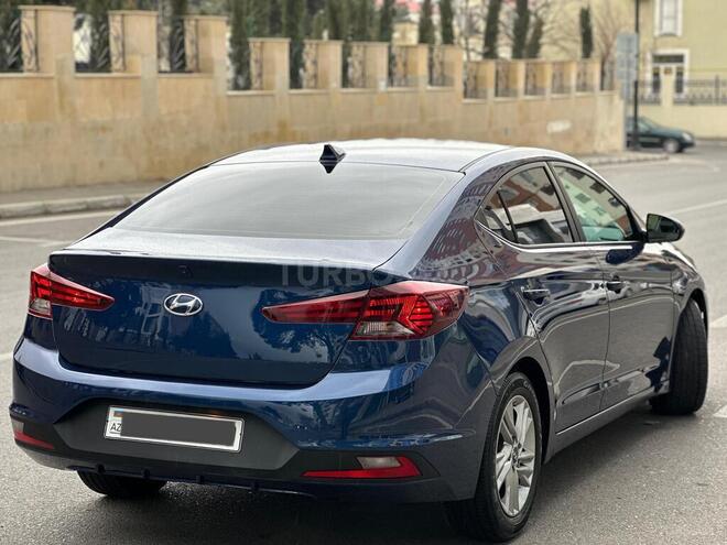 Hyundai Elantra 2019, 73,000 km - 2.0 l - Bakı