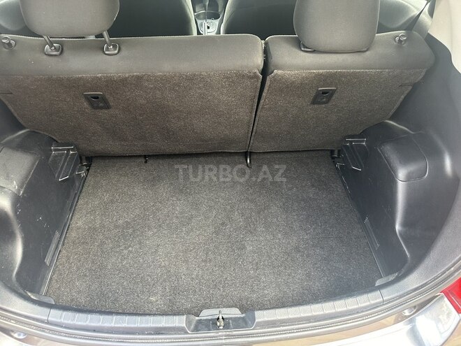 Toyota Vitz 2011, 140,000 km - 1.3 l - Bakı