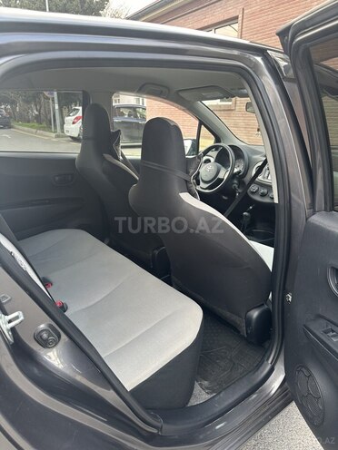 Toyota Vitz 2011, 140,000 km - 1.3 l - Bakı