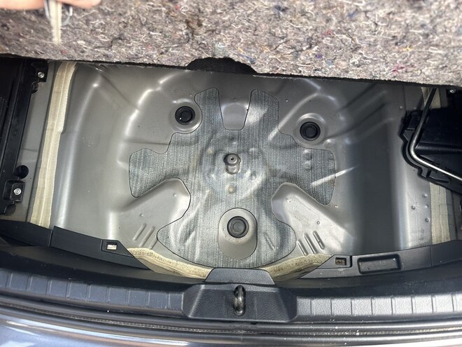 Toyota Vitz 2011, 140,000 km - 1.3 l - Bakı