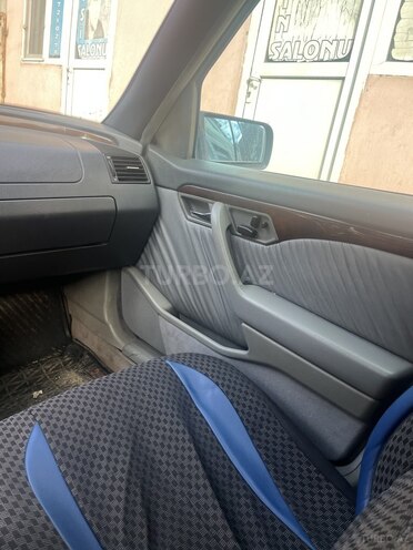 Mercedes C 220 1996, 285,000 km - 2.2 l - Bakı