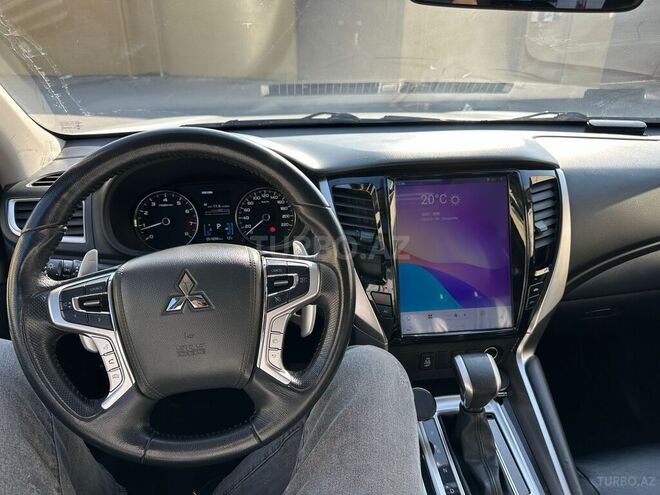 Mitsubishi Pajero Sport 2018, 52,800 km - 3.0 l - Sumqayıt