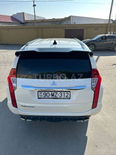 Mitsubishi Pajero Sport 2018, 52,800 km - 3.0 l - Sumqayıt