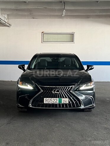 Lexus ES 300h-1