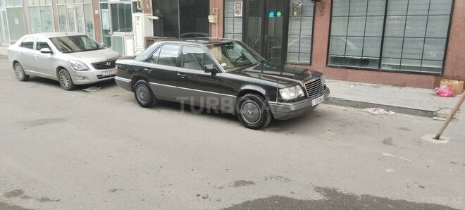 Mercedes E 200 1995, 413,000 km - 2.0 l - Bakı