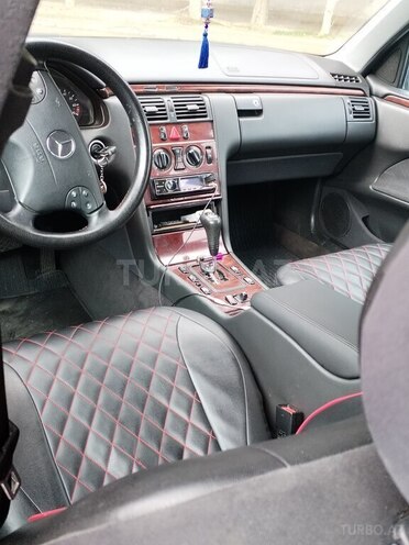 Mercedes E 240 2000, 307,000 km - 2.4 l - Bakı