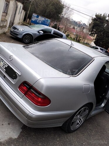 Mercedes E 240 2000, 307,000 km - 2.4 l - Bakı