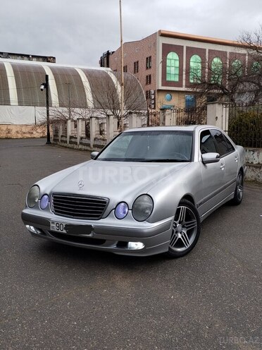 Mercedes E 240 2000, 307,000 km - 2.4 l - Bakı