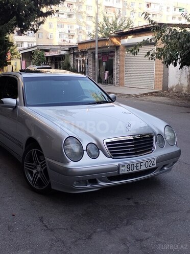 Mercedes E 240 2000, 307,000 km - 2.4 l - Bakı