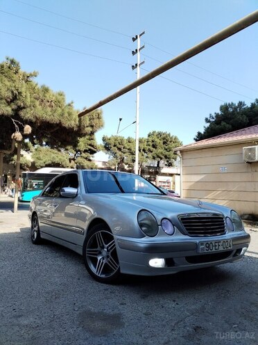 Mercedes E 240 2000, 307,000 km - 2.4 l - Bakı