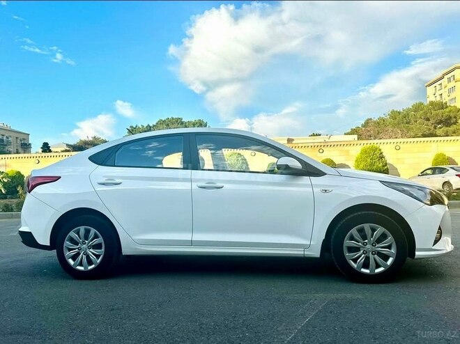 Hyundai Accent 2021, 27,000 km - 1.6 l - Bakı