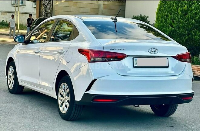 Hyundai Accent 2021, 27,000 km - 1.6 l - Bakı