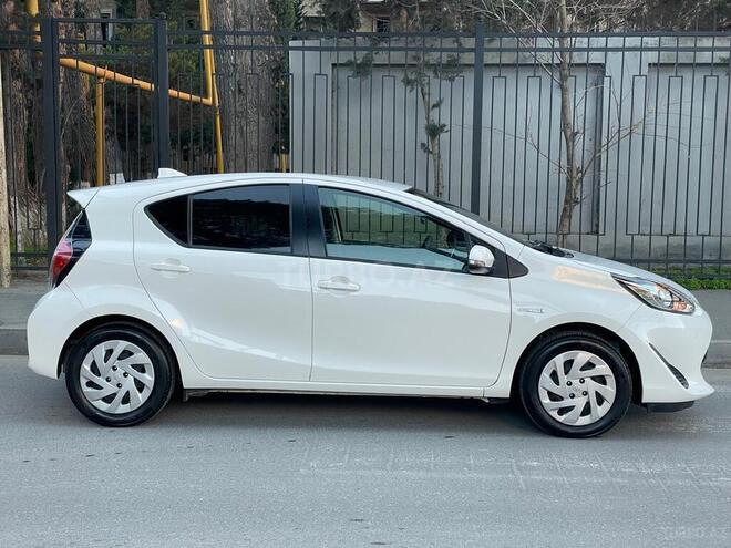 Toyota Aqua 2019, 110,000 km - 1.5 l - Bakı
