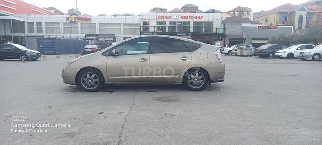 Toyota Prius 2009, 321,333 km - 1.5 л - Bakı