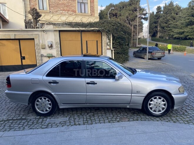 Mercedes C 200 1998, 323,610 km - 2.0 l - Bakı