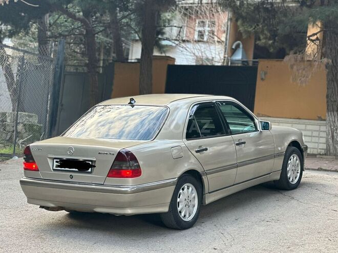 Mercedes C 240 1998, 127,272 km - 2.4 л - Bakı