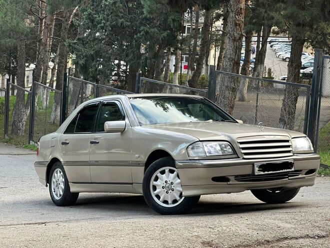 Mercedes C 240 1998, 127,272 km - 2.4 л - Bakı