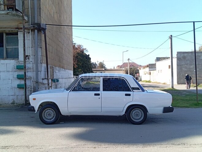 LADA (VAZ) 2107 2011, 20,000 km - 1.6 л - Şirvan