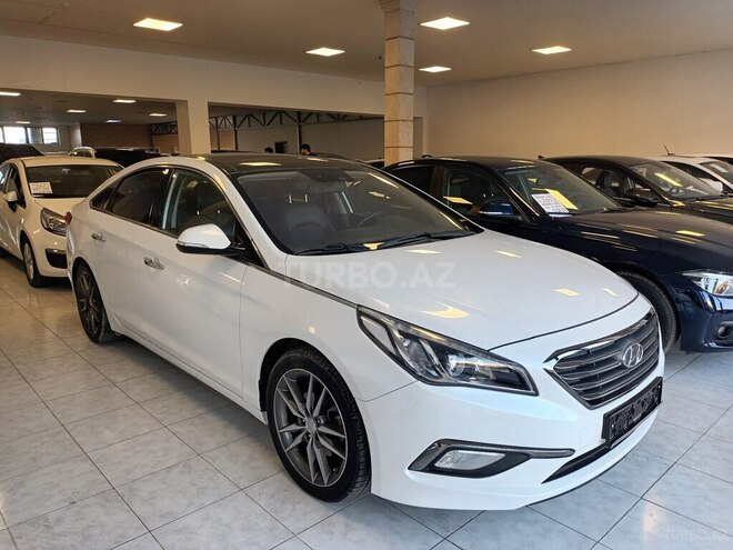 Hyundai Sonata-2