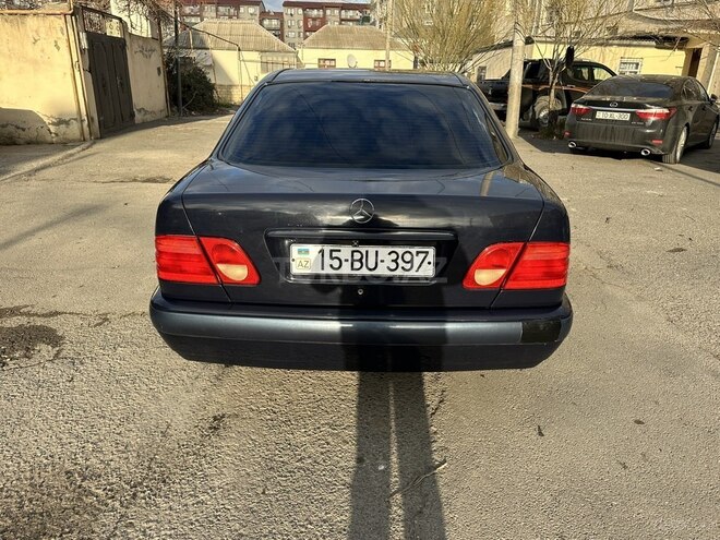 Mercedes E 230 1997, 228,000 km - 2.3 l - Bakı