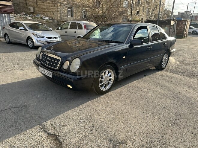 Mercedes E 230 1997, 228,000 km - 2.3 l - Bakı