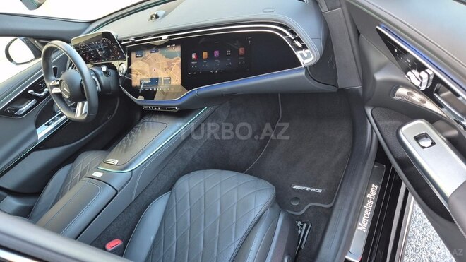 Mercedes E 300 e 2023, 8,400 km - 2.0 л - Bakı