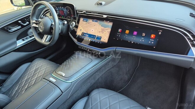 Mercedes E 300 e 2023, 8,400 km - 2.0 л - Bakı