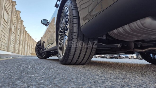 Mercedes E 300 e 2023, 8,400 km - 2.0 л - Bakı