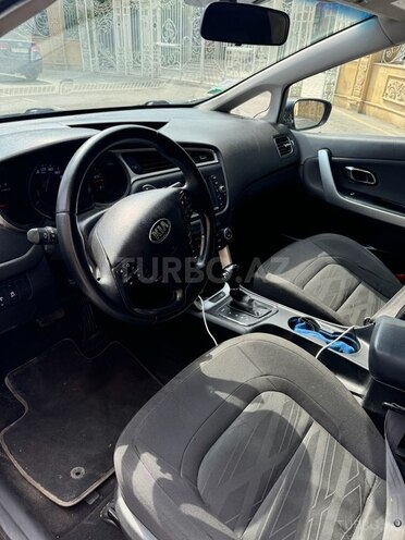 Kia Ceed 2016, 182,000 km - 1.6 l - Bakı