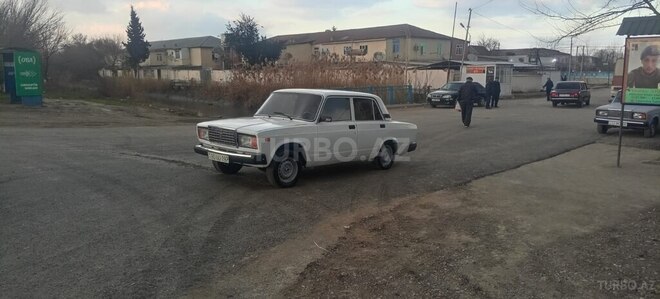 LADA (VAZ) 2107 1999, 58,963 km - 1.6 l - Salyan
