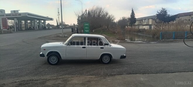 LADA (VAZ) 2107 1999, 58,963 km - 1.6 l - Salyan
