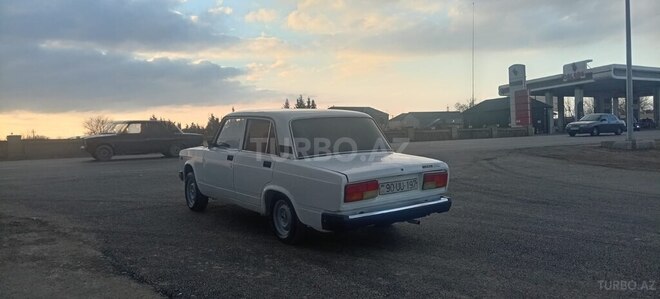 LADA (VAZ) 2107 1999, 58,963 km - 1.6 l - Salyan