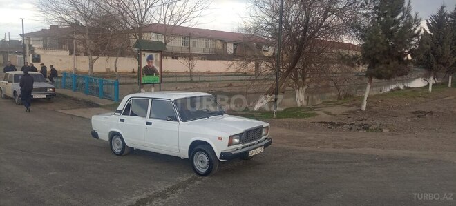 LADA (VAZ) 2107 1999, 58,963 km - 1.6 l - Salyan