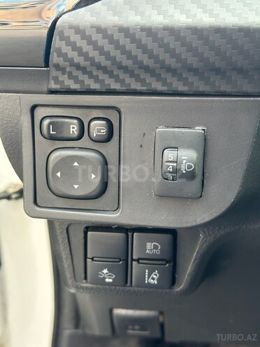 Toyota Corolla Fielder 2019, 76,500 km - 1.5 л - Bakı