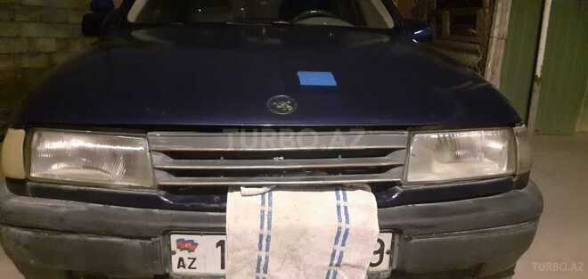 Opel Vectra 1990, 423,000 km - 1.6 l - Sumqayıt