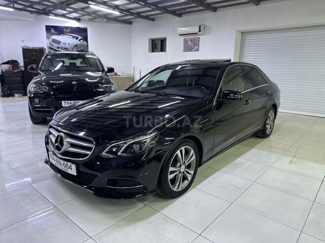 Mercedes E 220 d-3