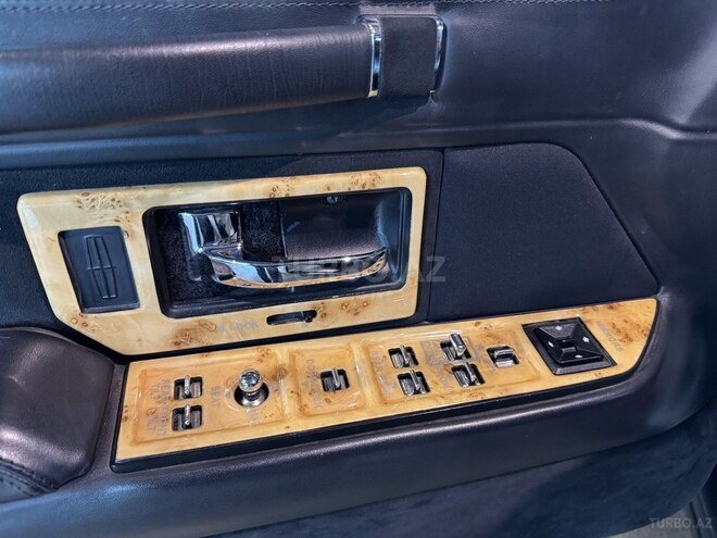 Lincoln Town Car 1994, 126,200 km - 4.6 л - Bakı